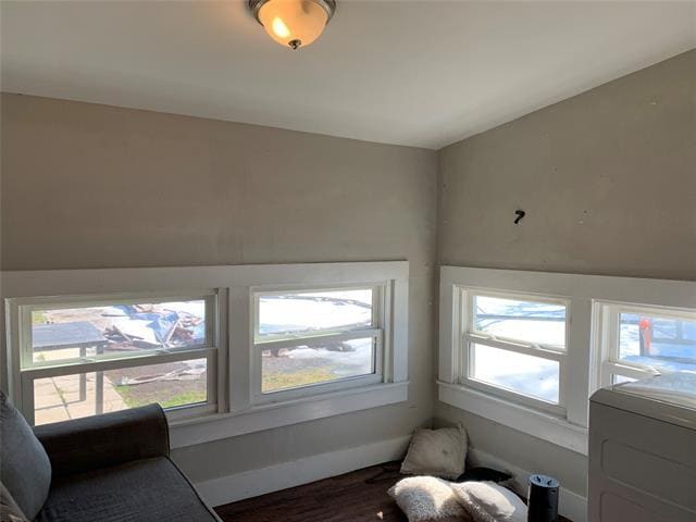 Photo - 920 Hancock St