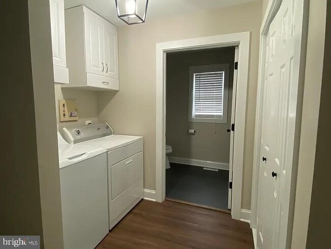 Photo - 10584 Brent Town Rd