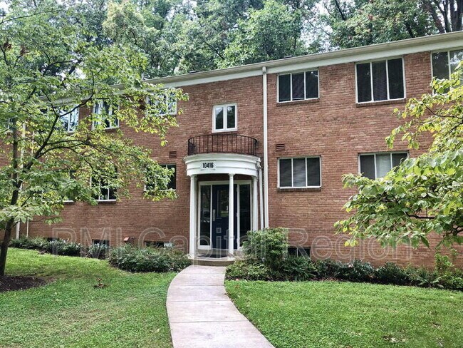 Building Photo - 10416 Montrose Ave Unit Apt 3