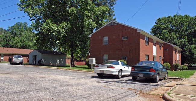 Carolyn Apartments