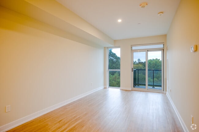 1 Br + Den - 682SF - Living