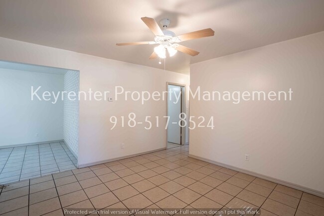 Photo - 3 Bed | 1.5 Bath in Collinsville!
