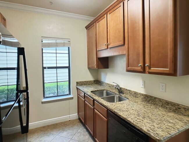 Photo - Margaret's Manor - Beautiful 2 Bedroom, 2 ...