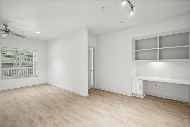 Walk in Closet