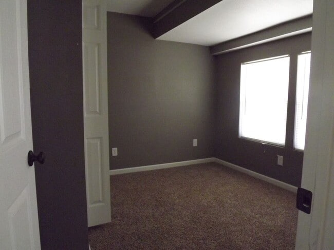 Photo - Pre Leasing for Fall 2026!!