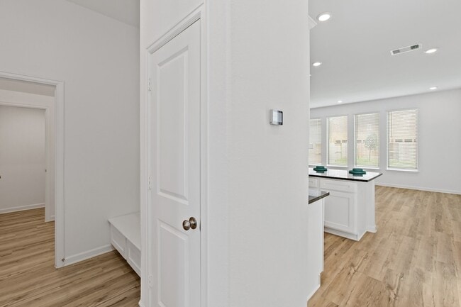 Photo - 4131 Balboa Dr