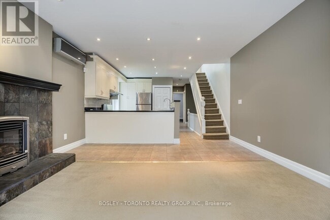 Photo - 253 Bedford Rd Unit Upper