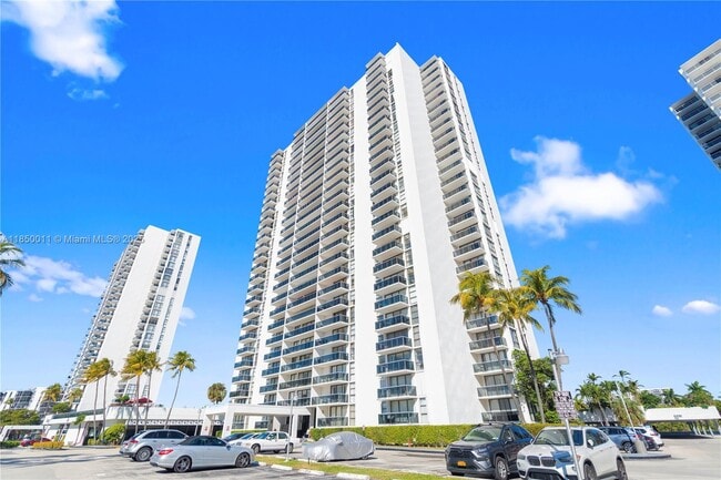 Photo - 3675 N Country Club Dr Unit 105