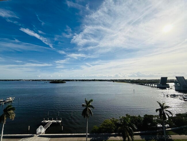 Photo - 3800 Washington Rd Unit 907