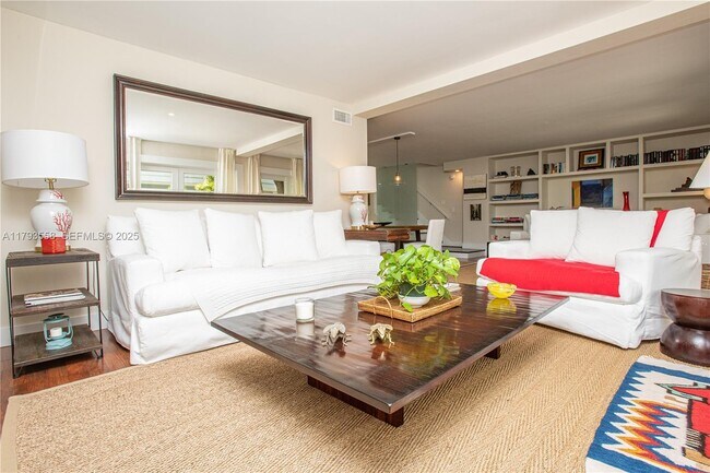 Photo - 258 Seaview Dr