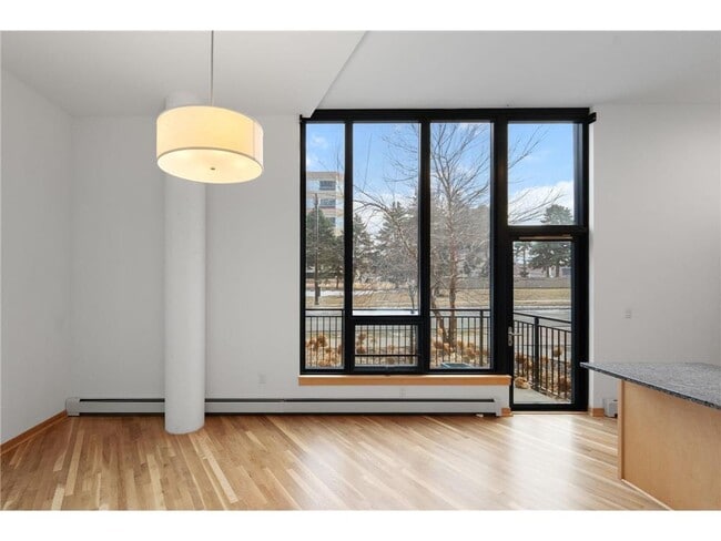 Photo - 1240 S 2nd St Unidad 124