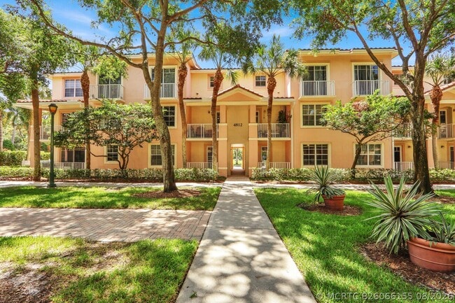 Building Photo - 4812 Central Blvd Unit 12