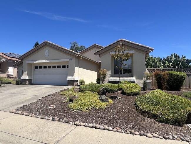 Photo - 1205 Shadow Glen Ln