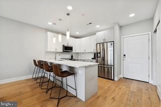 Building Photo - 700 Moyer St Unit 210