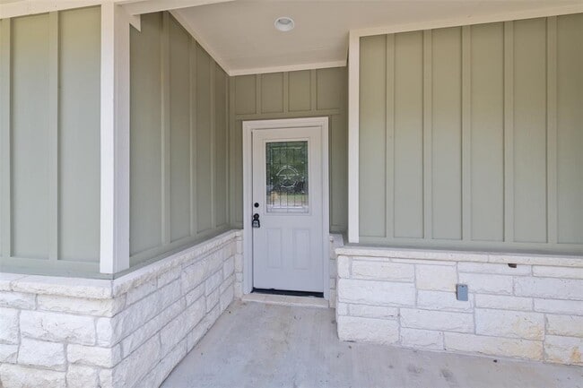 Photo - 1215 Sherrard St