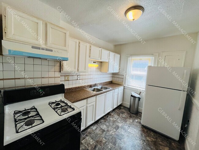 Photo - 14808 Marlowe St