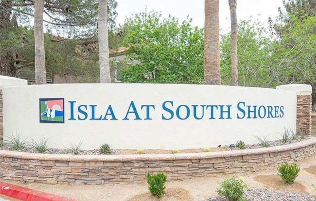 Building Photo - 2110 Sealion Dr Unit 2110 Sealion dr  201