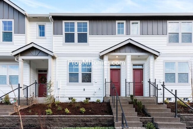 Building Photo - Newer Three Bedroom Townhome in Cornelius!