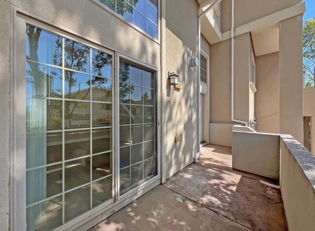 Photo - 3 bedroom 2.5 bath townhome with multiple levels!