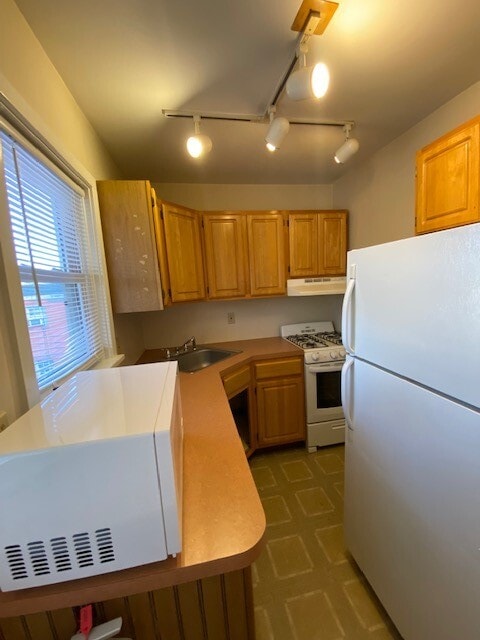 522 W 3rd St Unit 2E