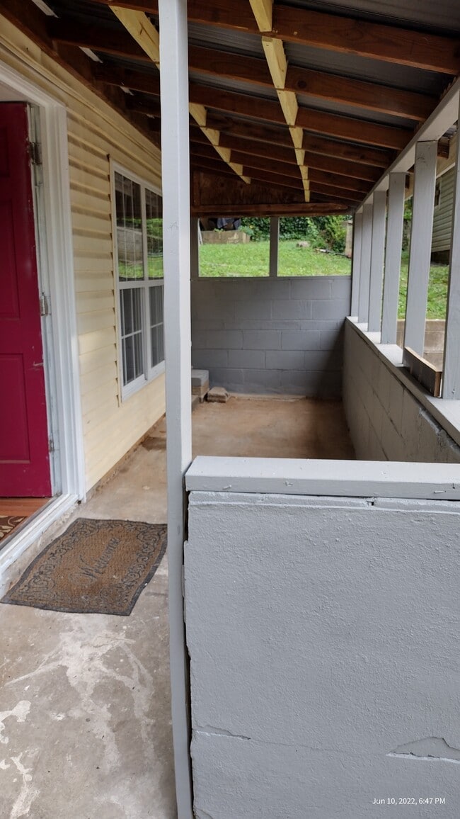 Photo - 1320 Brown St Unit E