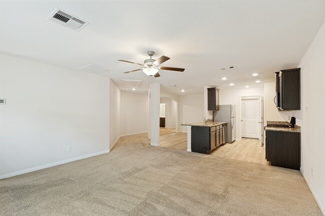 Photo - 23104 Shakespeare Dr