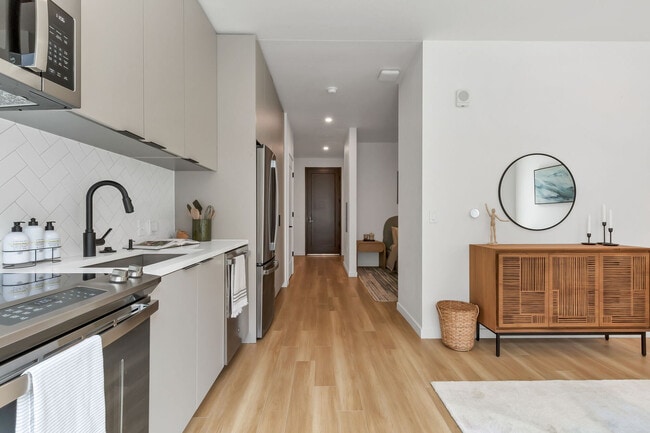 Photo - The Broadleaf