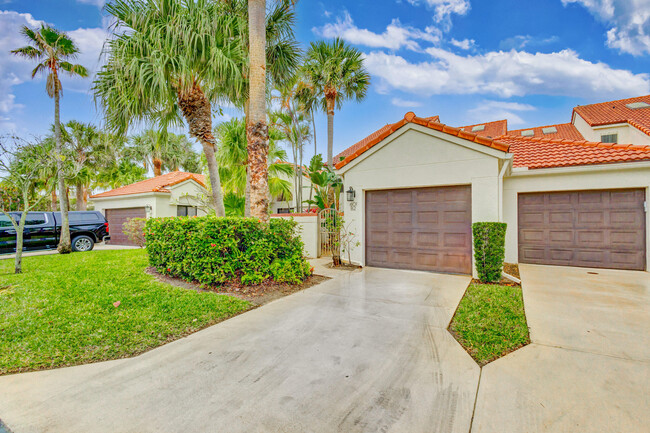 Photo - 601 Sea Oats Dr Townhome