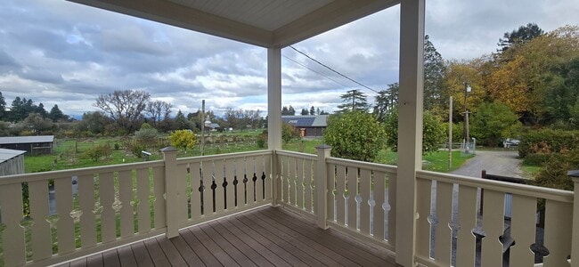 Photo - Beautiful Home With Incredible Views