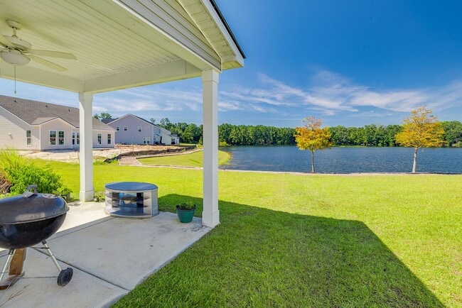 Photo - Luxury Meets Simplicity in This One-Story Ranch 3 Bed / 2.5 Bath