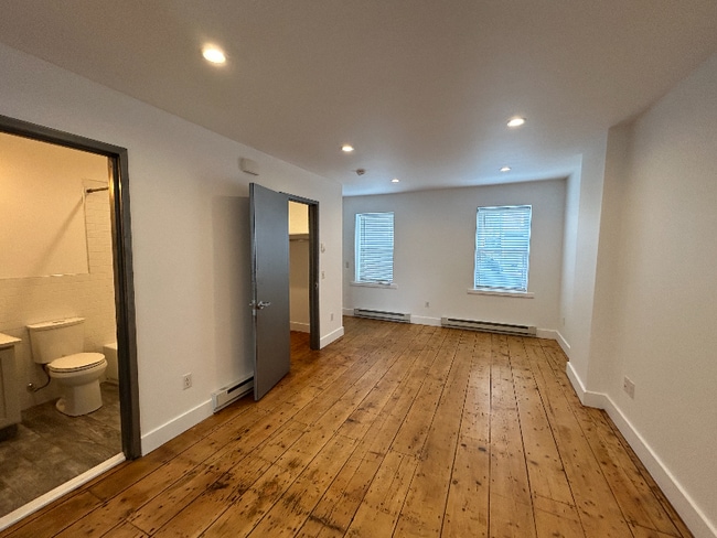 Photo - 233 1st St Unit 1st FL