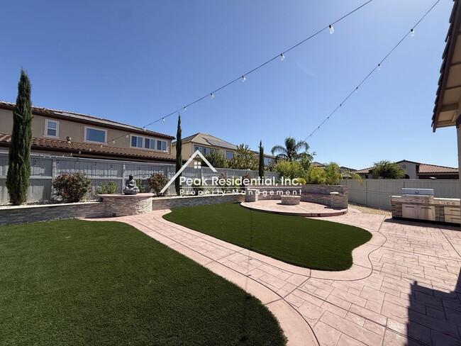 Photo - Stunning 5bd/4.5ba Folsom Ranch Home