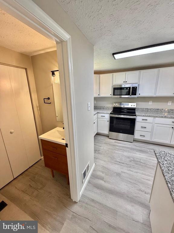 Photo - 4850 Magpie Ln