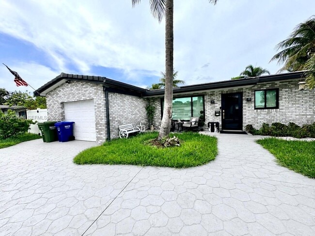 Photo - 8641 NW 19th St