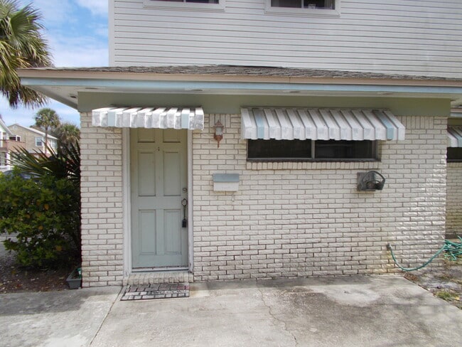 Photo - 1500 First St