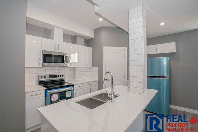 Photo - 9059 80 Ave Unité A