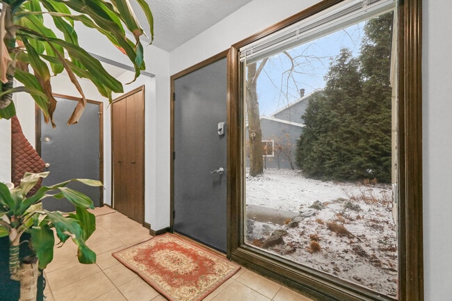 Garage Door/Coat Closet/Front Door - 1098 Big Valley Dr