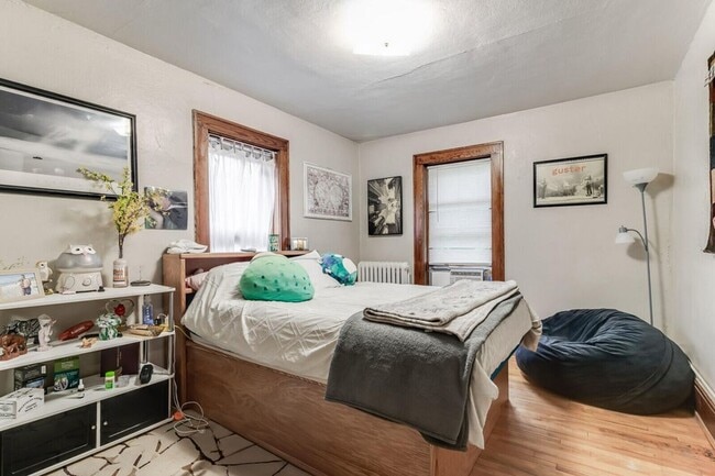 Photo - 903 Zeisler St Unit 3