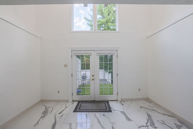 Photo - 9 Stillwood Cir