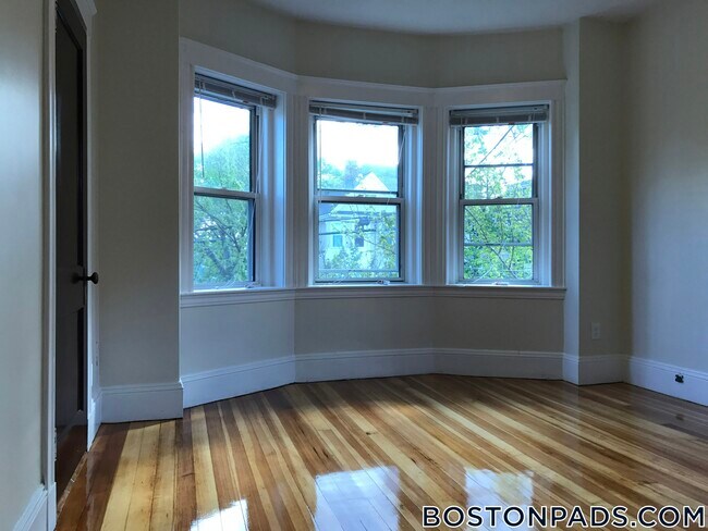 Photo - 163 Summer St Unit 22