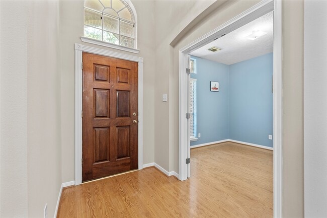Photo - 8619 Bridge Park Dr