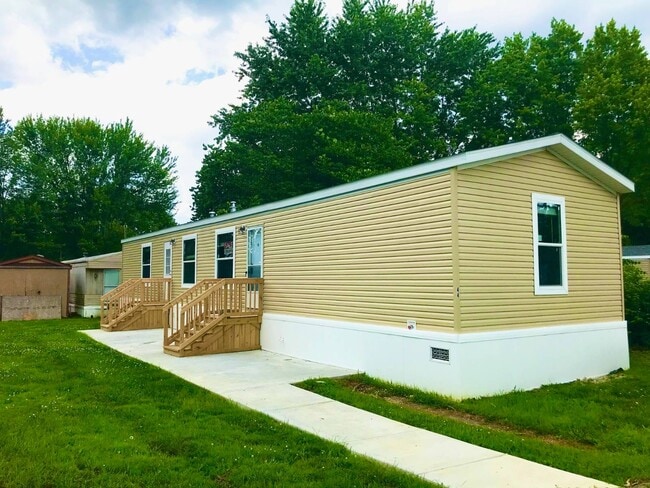 Photo - 439 Morrow Rd