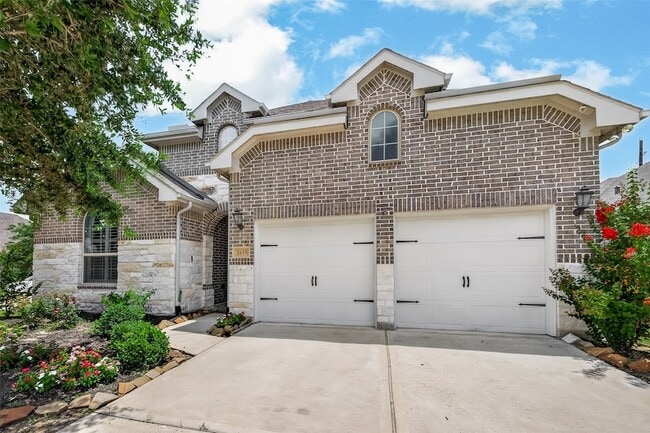 2619 Lilac Point Ln