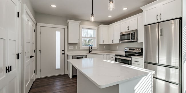 Photo - 11 Sunshine Cir Townhome