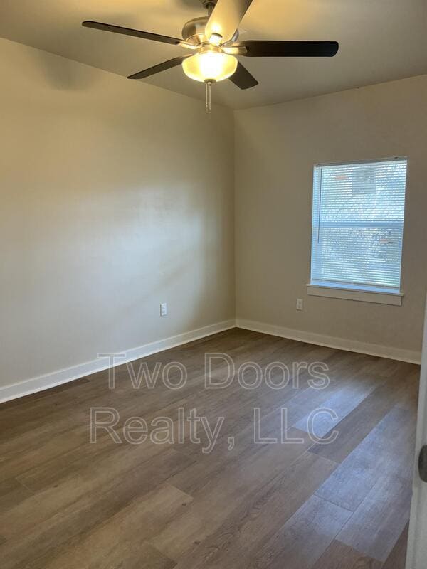 Photo - 221 W Himes St