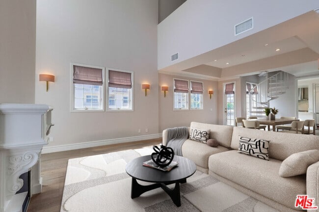 Building Photo - 1379 Midvale Ave Unit 307 Rental
