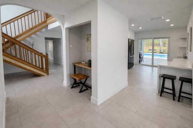 Photo - 149 Ponce De Leon St