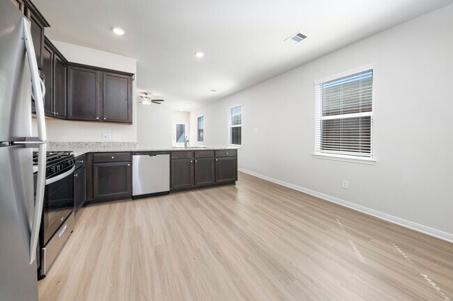 Photo - 15615 Plum Brk Dr