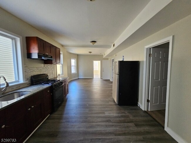 Photo - 96 S 7th St Unidad 2