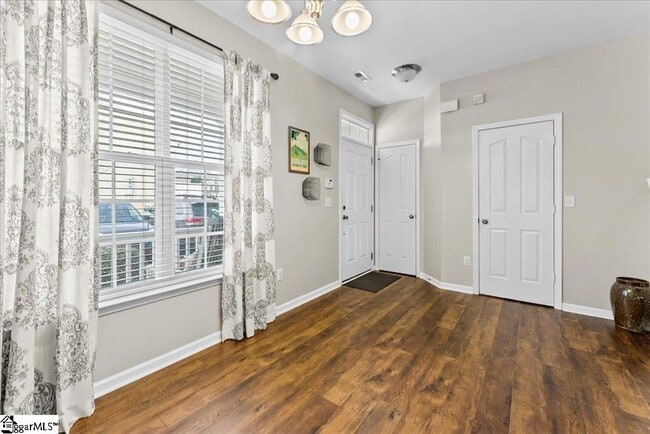 Photo - 132 Xander Dr